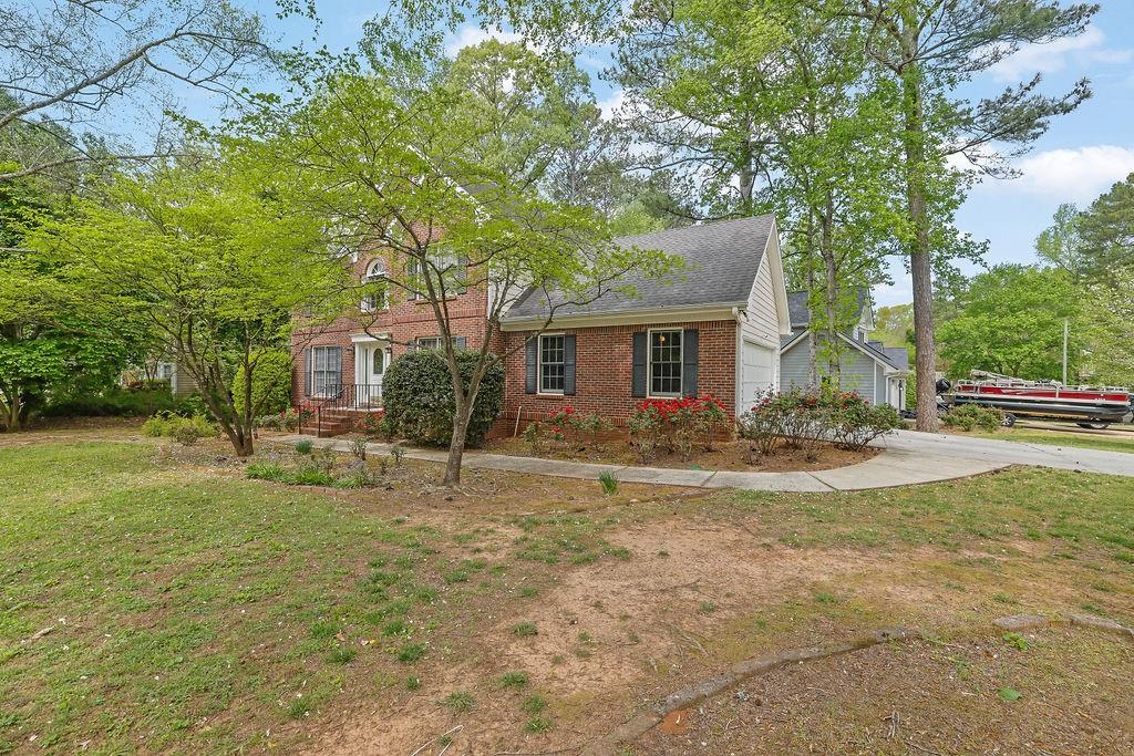 7037 Waters Edge Drive, Stone Mountain, Georgia image 4