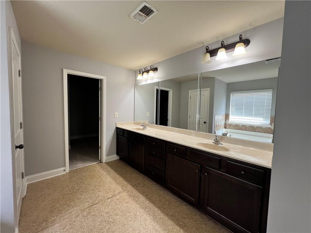 3522 Fallen Oak Drive, Buford, Georgia image 21