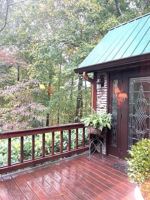 205 Minnehaha Trail