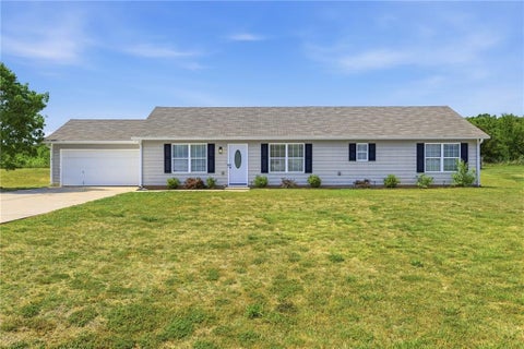 Homes For Sale - 242 Grandview Drive<br/> Jefferson, GA 30549