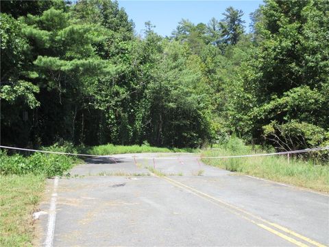 Vacant Land For Sale - 00 N Hwy 515<br/> Ellijay, GA 30540