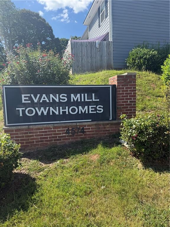 2572 EVANS Mill Drive