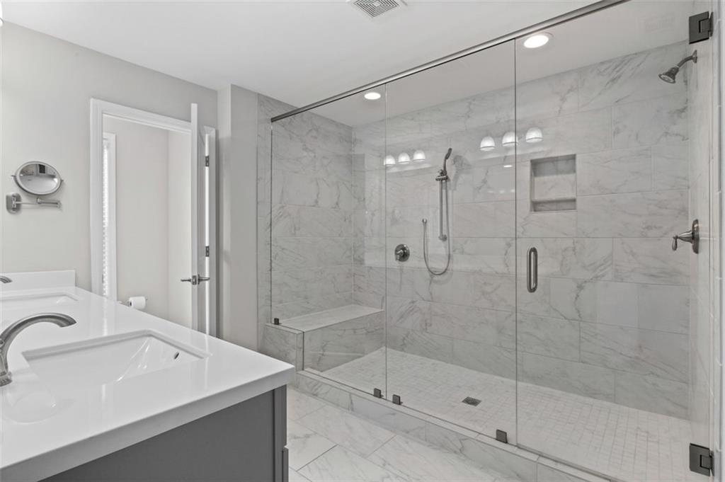 2122 Pembroke Drive, Brookhaven, Georgia image 24