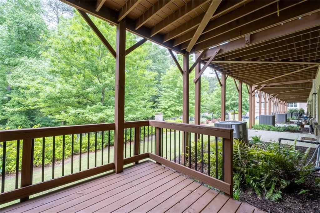 2122 Pembroke Drive, Brookhaven, Georgia image 34