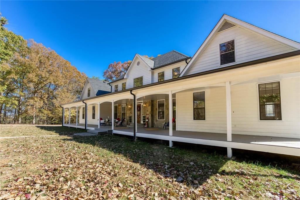 5098 Gwendolyn Court NW