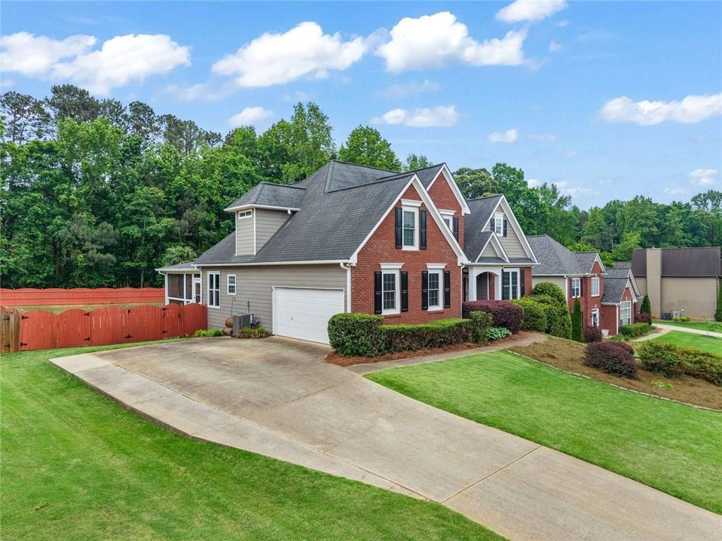 2123 Oak Falls Lane