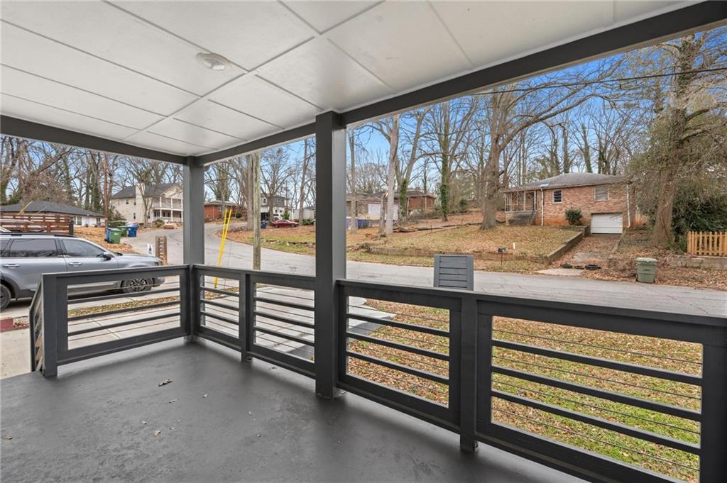 170 Stanhope Circle NW