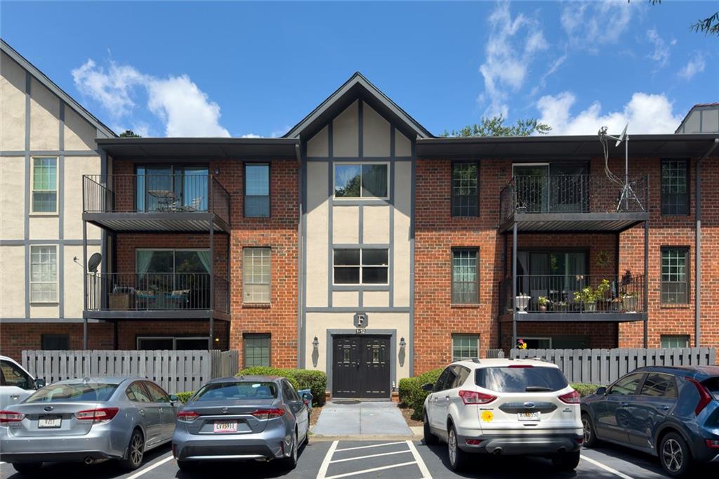 FOXCROFT - Residential