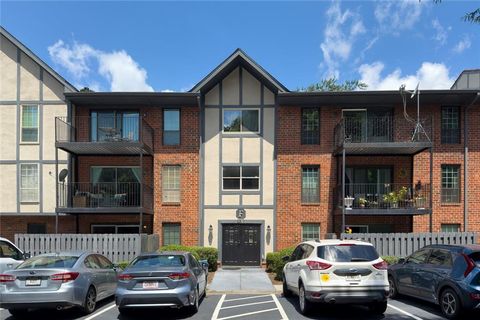 Photo of 6851 Roswell Road #F5, Sandy Springs, GA 30328 (MLS # 7605032)