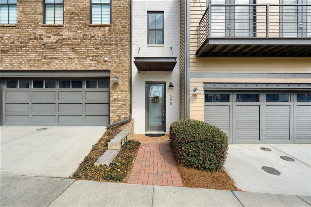 555 Verismo Way
