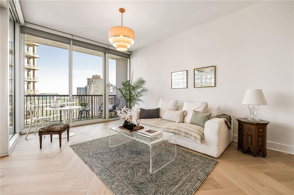 1080 Peachtree Street NE 2307