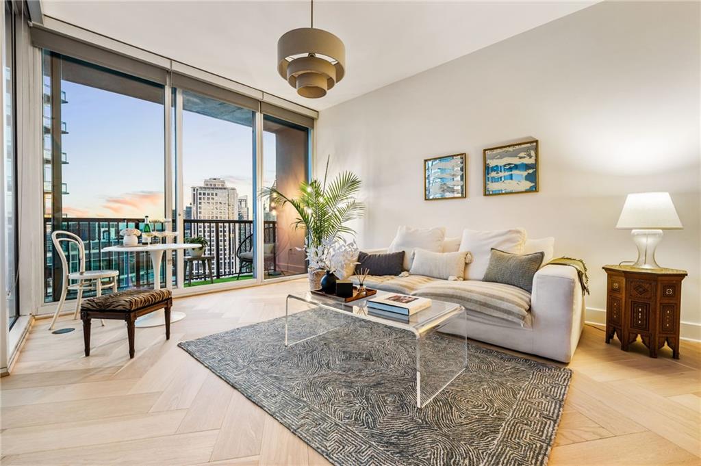1080 Peachtree Street NE 2307