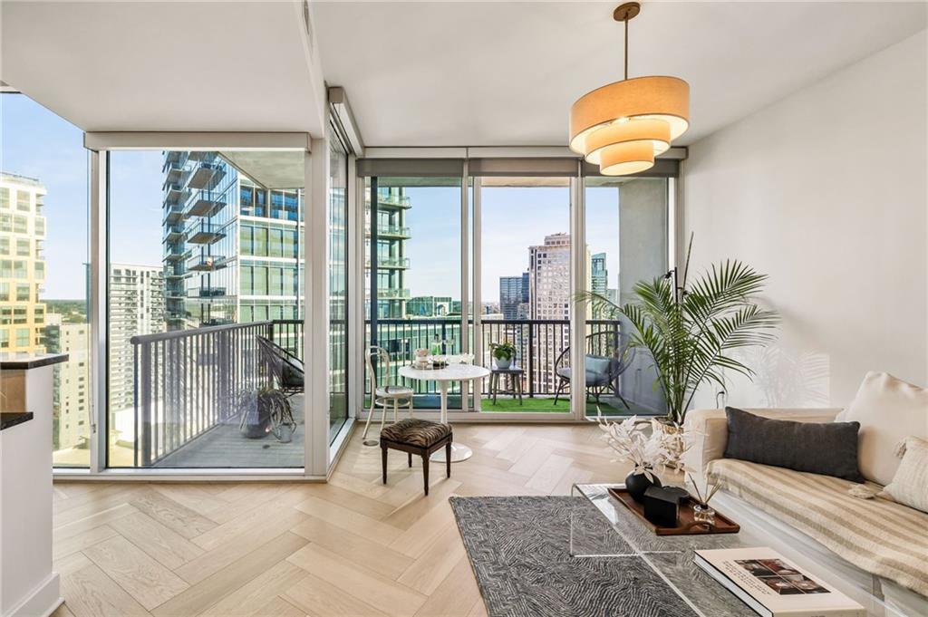 1080 Peachtree Street NE 2307