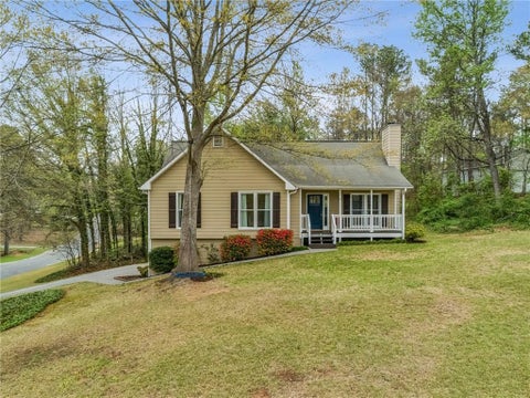 Homes For Sale - 18 W Ridge Drive<br/> Cartersville, GA 30121