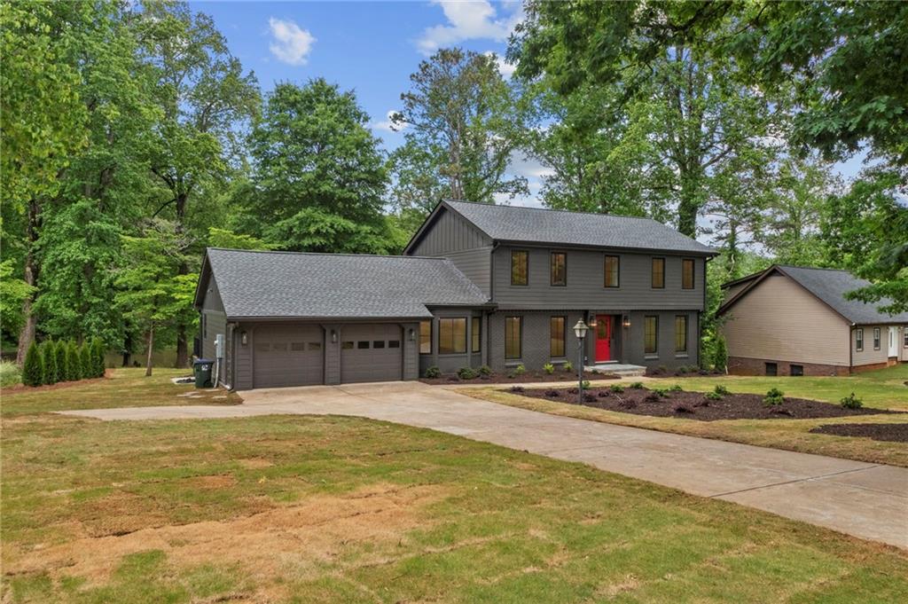 1125 Lake Charles Drive