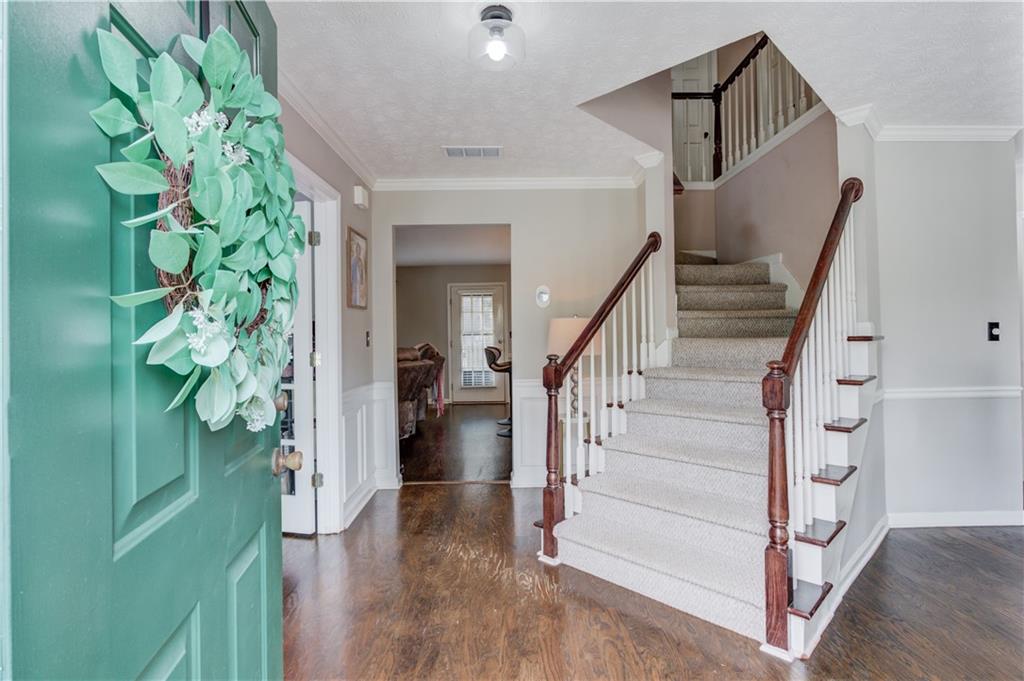 2552 Crofton Court