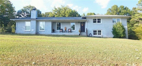 Homes For Sale - 1215 Fairview Road<br/> Calhoun, GA 30701
