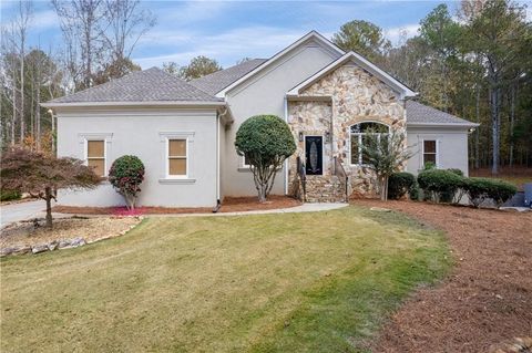 A home in Hoschton