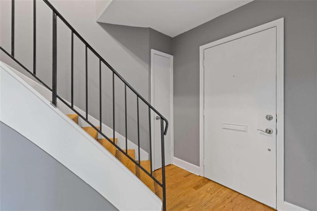 5400 Roswell Road APT E6