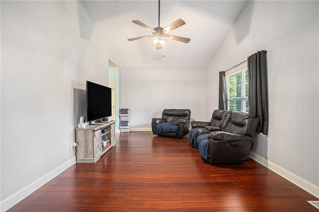 260 Sterling Drive, Powder Springs, Georgia image 6