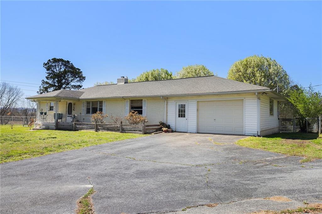 678 Hill City Road Northwest