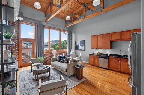 Photo of 660 Glen Iris Drive NE #405, Atlanta, GA 30308 (MLS # 7857694)
