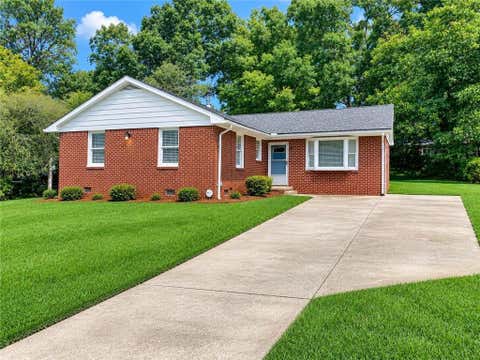 Photo of 3742 Turner Heights Drive, Decatur, GA 30032 (MLS # 7825937)