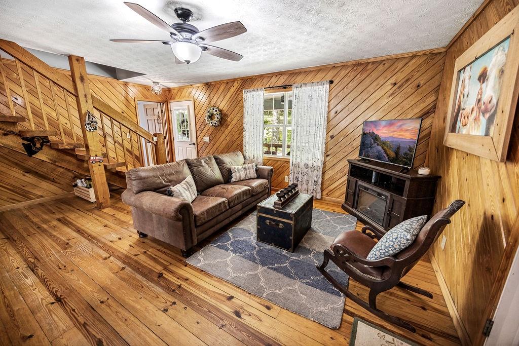 364 Stephen Thomas Drive, Talking Rock, Georgia image 6