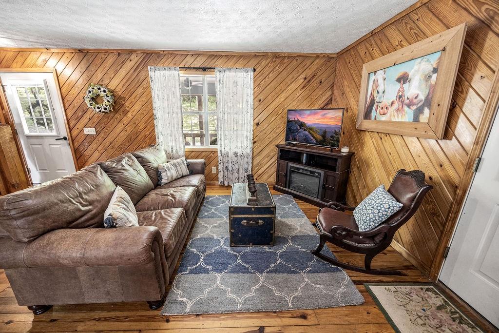 364 Stephen Thomas Drive, Talking Rock, Georgia image 5