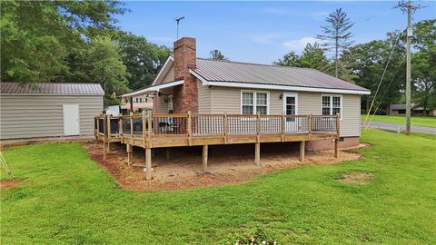 Homes For Sale - 3825 Byers Road<br/> Cumming, GA 30040