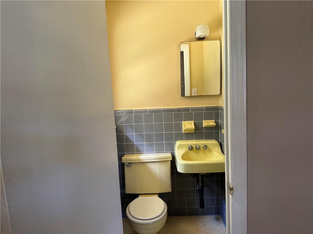 Lake Hills - Residential