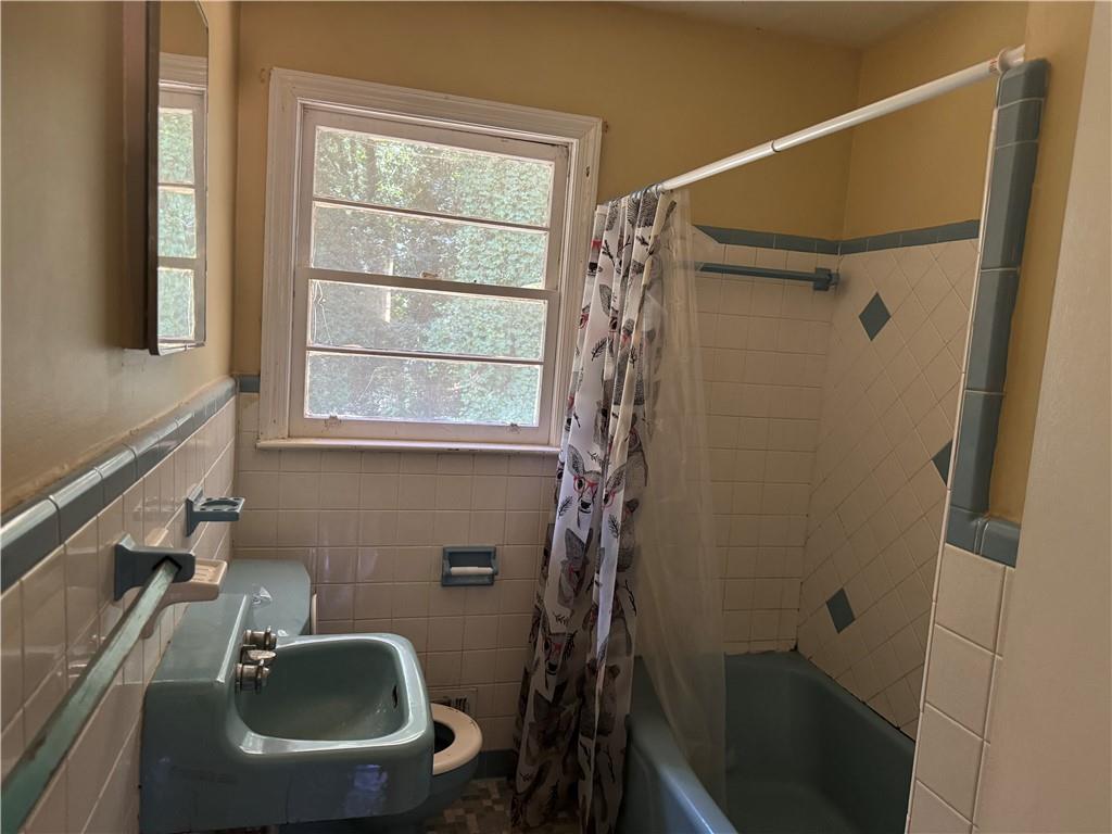 Lake Hills - Residential