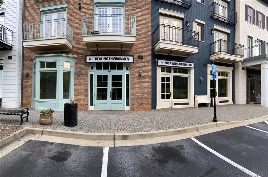 1675 Cumberland Parkway SE 202, 203