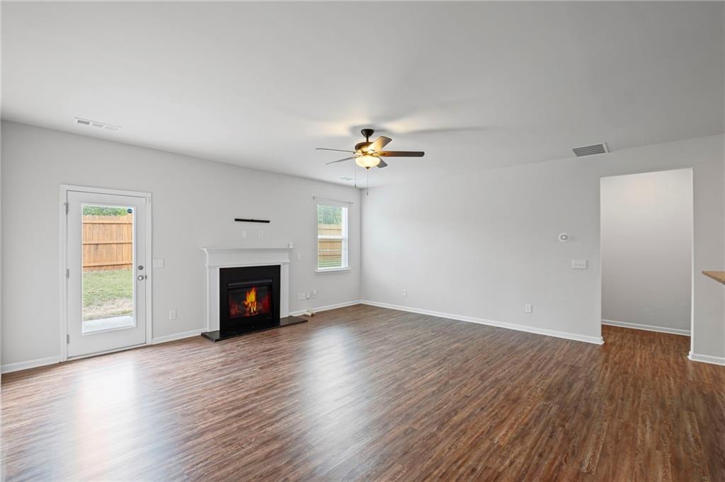 42 Briar Way, Dallas, Georgia image 2