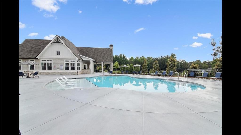 3792 Oak Rdige Drive Oakmont Flex