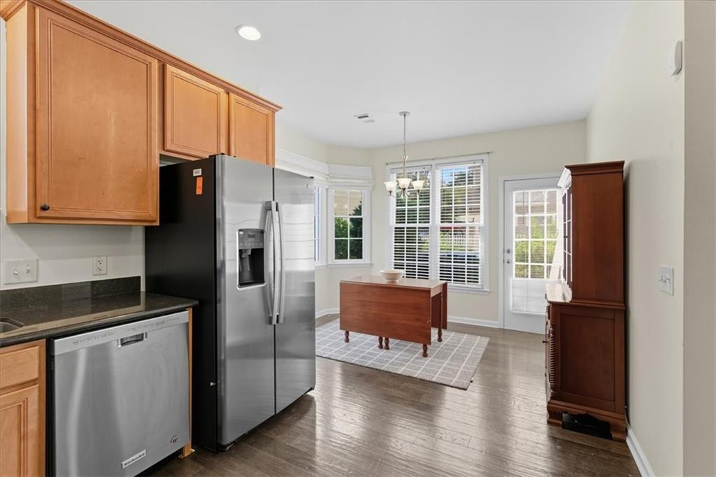 Gardenside  At Powers Ferry - Residential