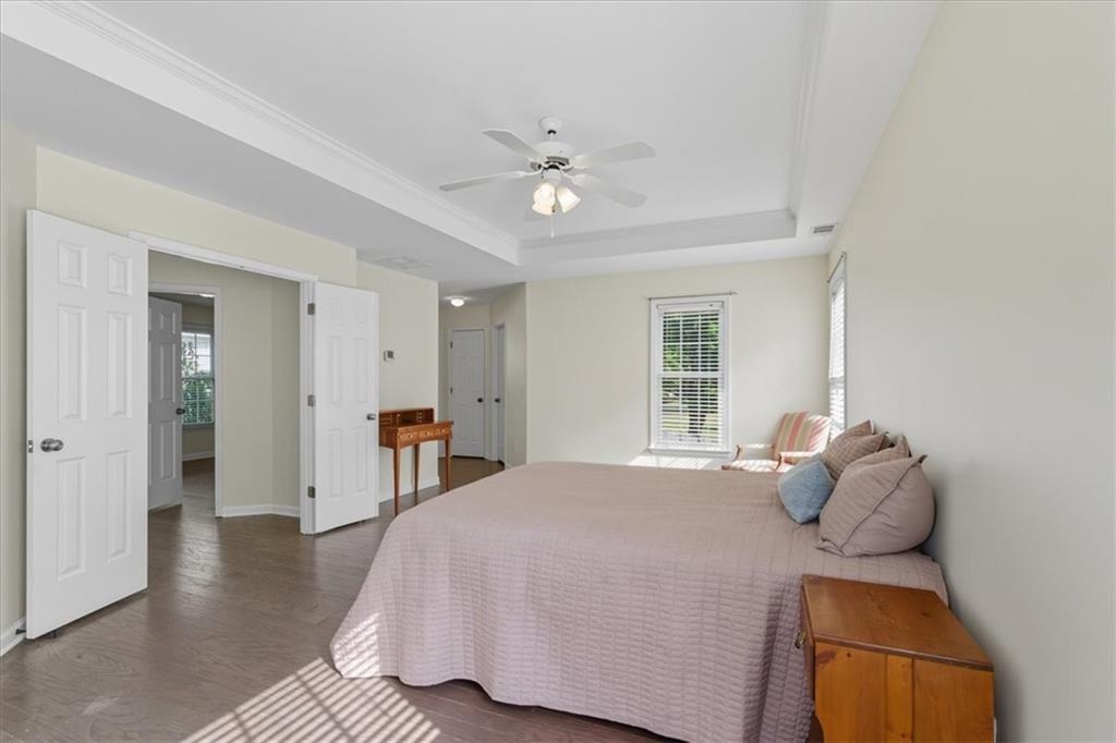 Gardenside  At Powers Ferry - Residential