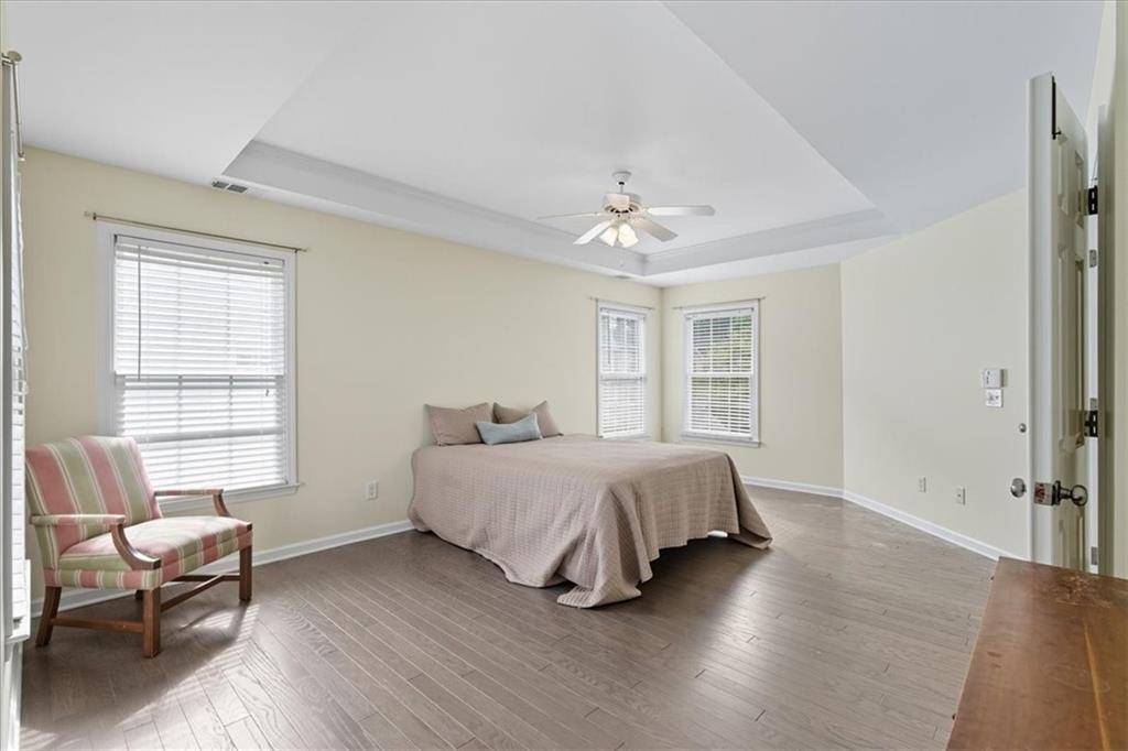 Gardenside  At Powers Ferry - Residential