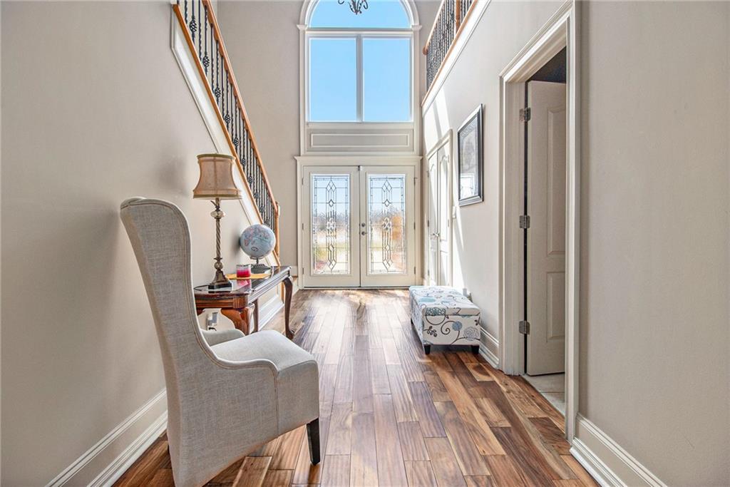 1132 Venetian Lane