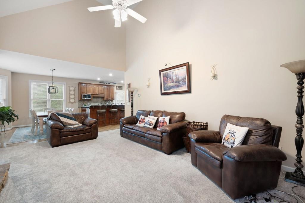4651 Oakleigh Manor Drive, Powder Springs, Georgia image 17