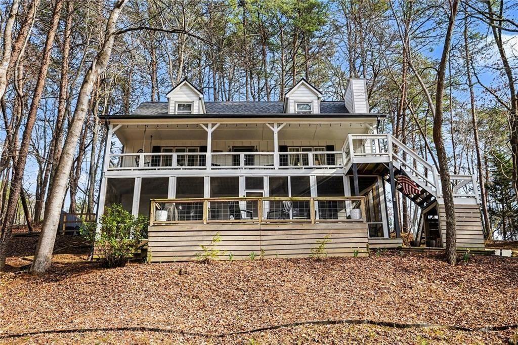 211 Hillside Drive