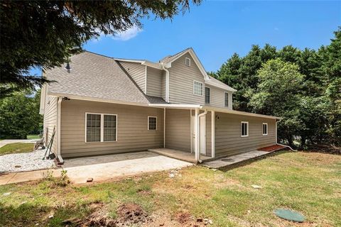 A home in Lilburn