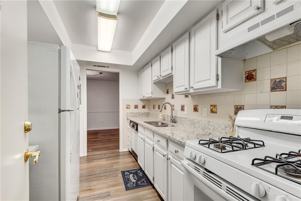 6851 Roswell Road #A21, Sandy Springs, Georgia image 13