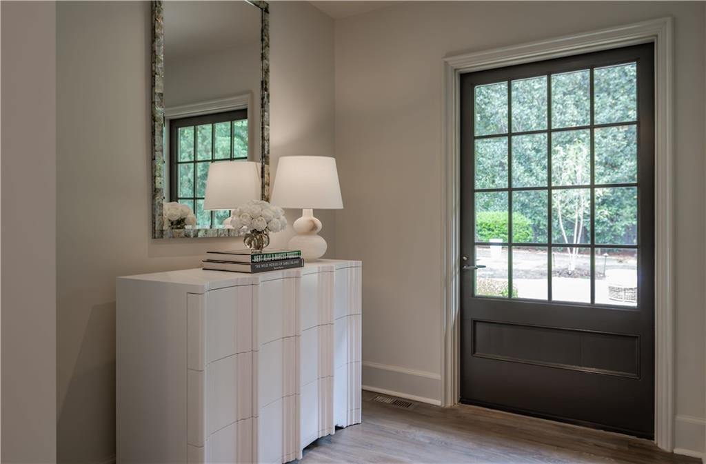2979 Ridgewood Road, Atlanta, Georgia image 25