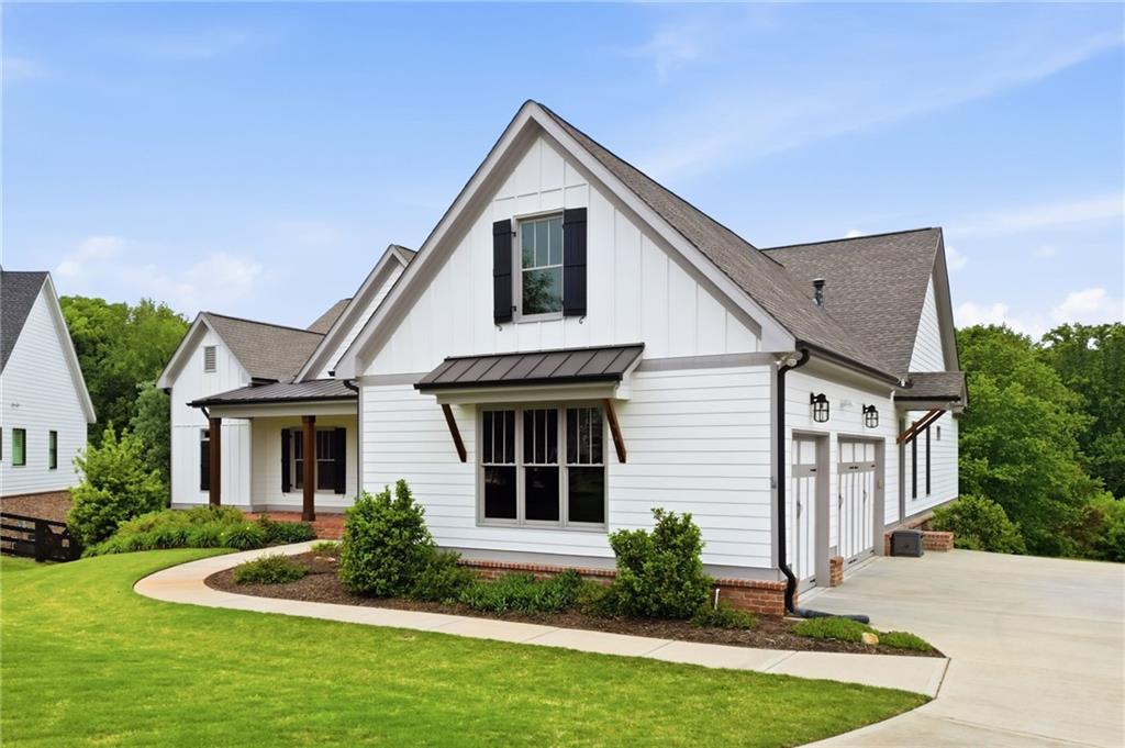 204 Creekstone Court