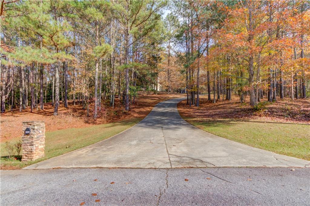 3000 The Springs Drive, Monroe, Georgia image 9