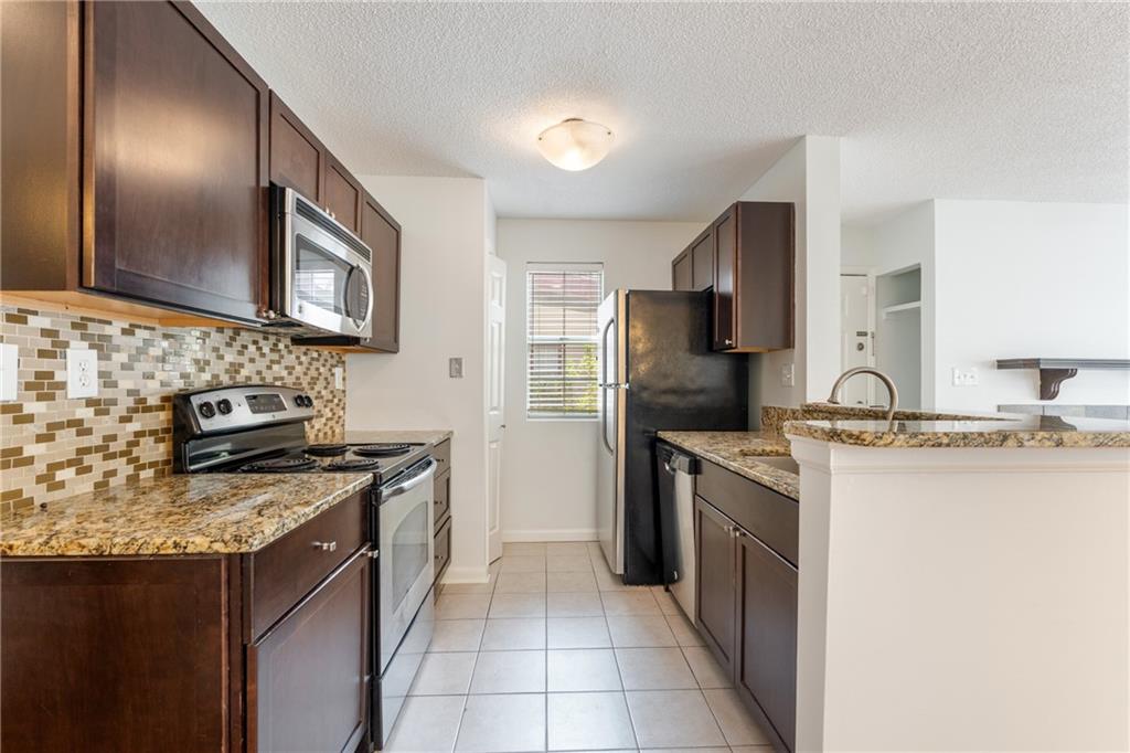 Rivermont Village - Residential