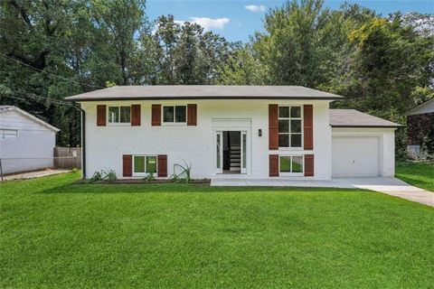 1349 Heather Circle Riverdale GA 30296