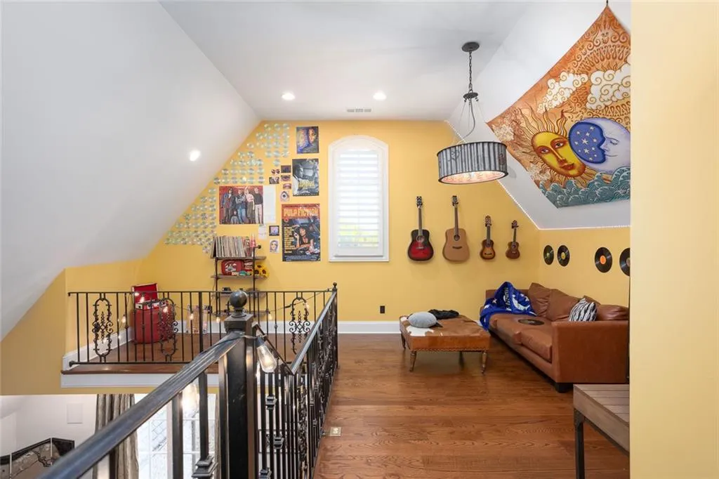 Monroe, Georgia 30656, United States, 11 Bedrooms Bedrooms, ,15 BathroomsBathrooms,Residential,Active,225295