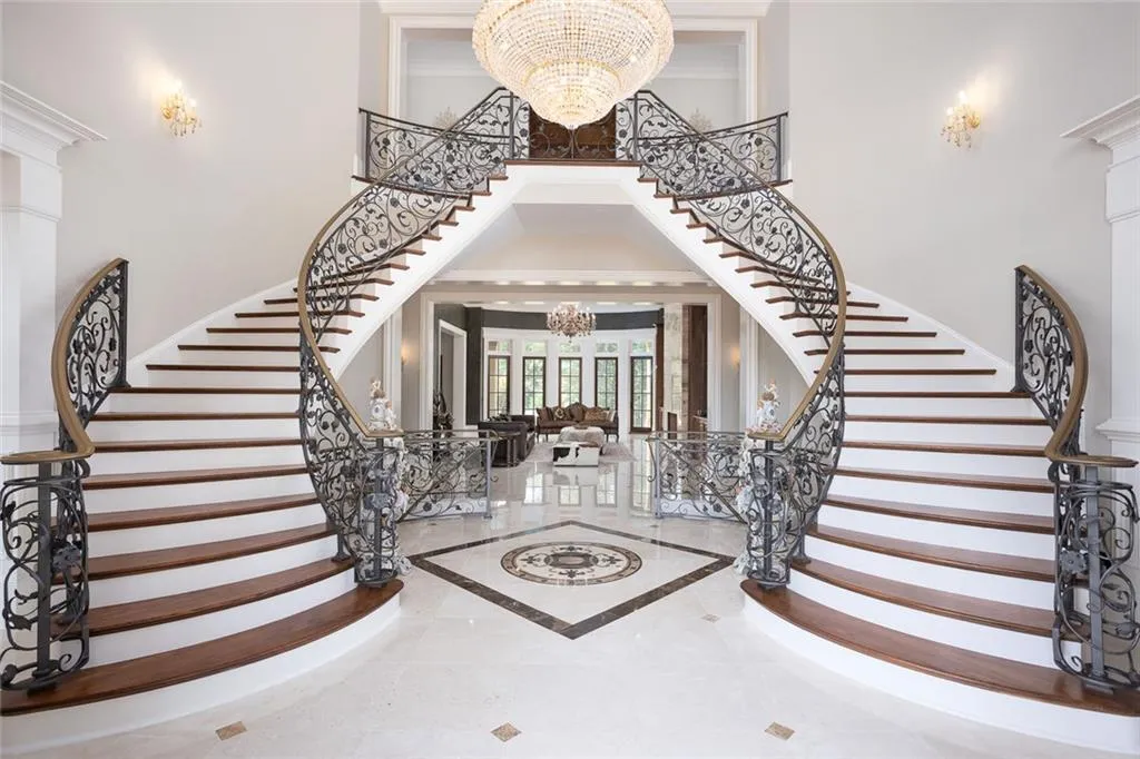 Monroe, Georgia 30656, United States, 11 Bedrooms Bedrooms, ,15 BathroomsBathrooms,Residential,Active,225295